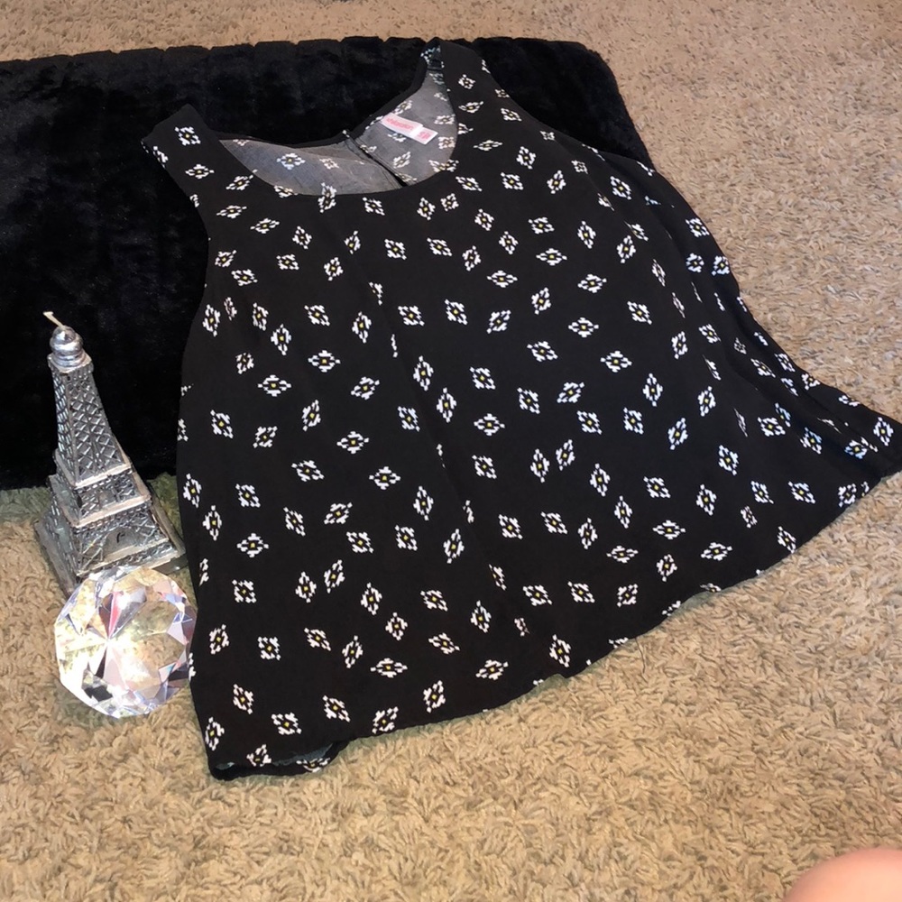 Comfy cropped shirt!!
